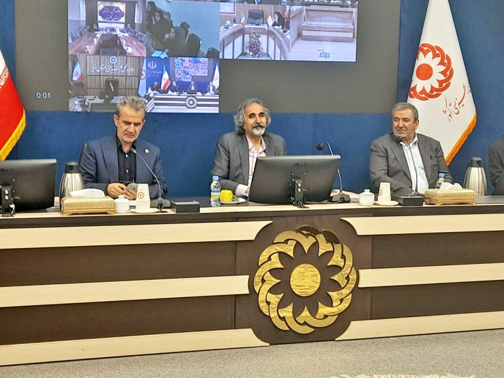 استاد جامعه‌شناسی دانشگاه تهران درباره تغییر اجتماعی و آسیب اجتماعی توضیح می‌دهد