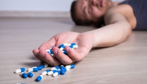 چگونه افکار خودکشی را مدیریت کنیم؟