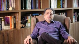 وقتی توهم قدرت رنگ می‌بازد | راز خودشناسی از زبان دکتر قربانی