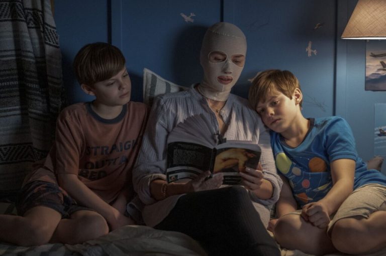 پوستر فیلم روانشناختی شب‌به‌خیر مامان Goodnight Mommy