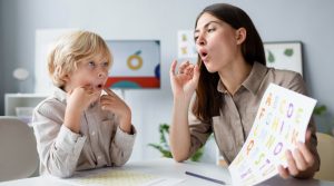 پشت پرده ADHD در کودکان | چگونه والدین می‌توانند با هم‌تنظیمی و درک عمیق، ارتباطی جادویی بسازند؟