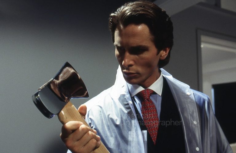 پوستر فیلم American Psycho با تمرکز بر شخصیت روانشناختی پاتریک بیتمن