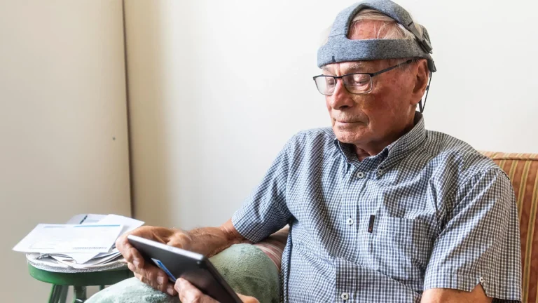 تست Fastball EEG برای تشخیص زودهنگام آلزایمر و سنجش امواج مغزی