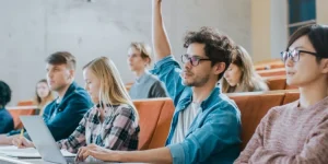 شخصیت چگونه مسیر تحصیلی و شغلی افراد را شکل می‌دهد؟